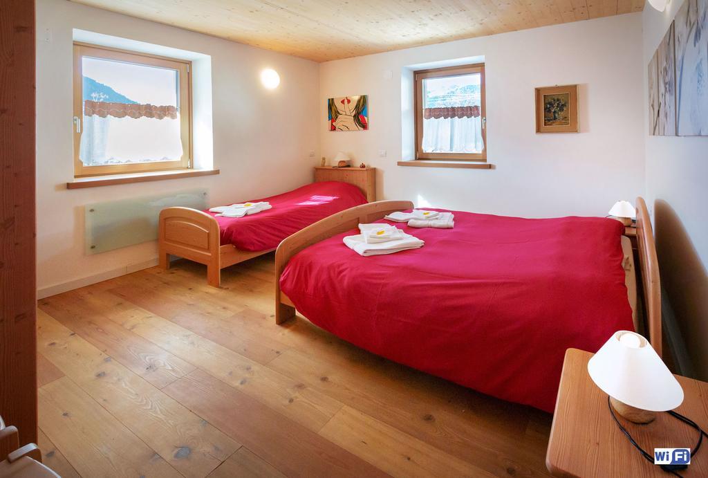La Marmote Albergo Diffuso Di Paluzza Testeons Luaran gambar